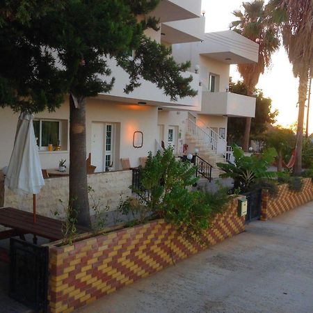 Astrofegia Apartments Near The Sea Agia Marina  Luaran gambar