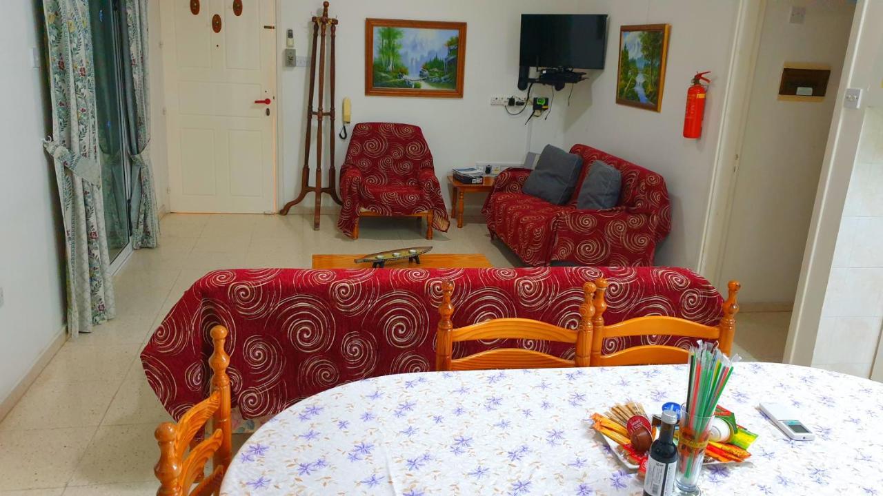 Astrofegia Apartments Near The Sea Agia Marina  Luaran gambar