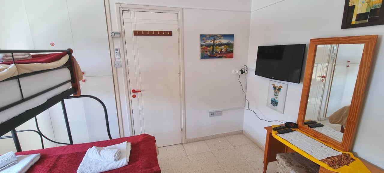 Astrofegia Apartments Near The Sea Agia Marina  Luaran gambar