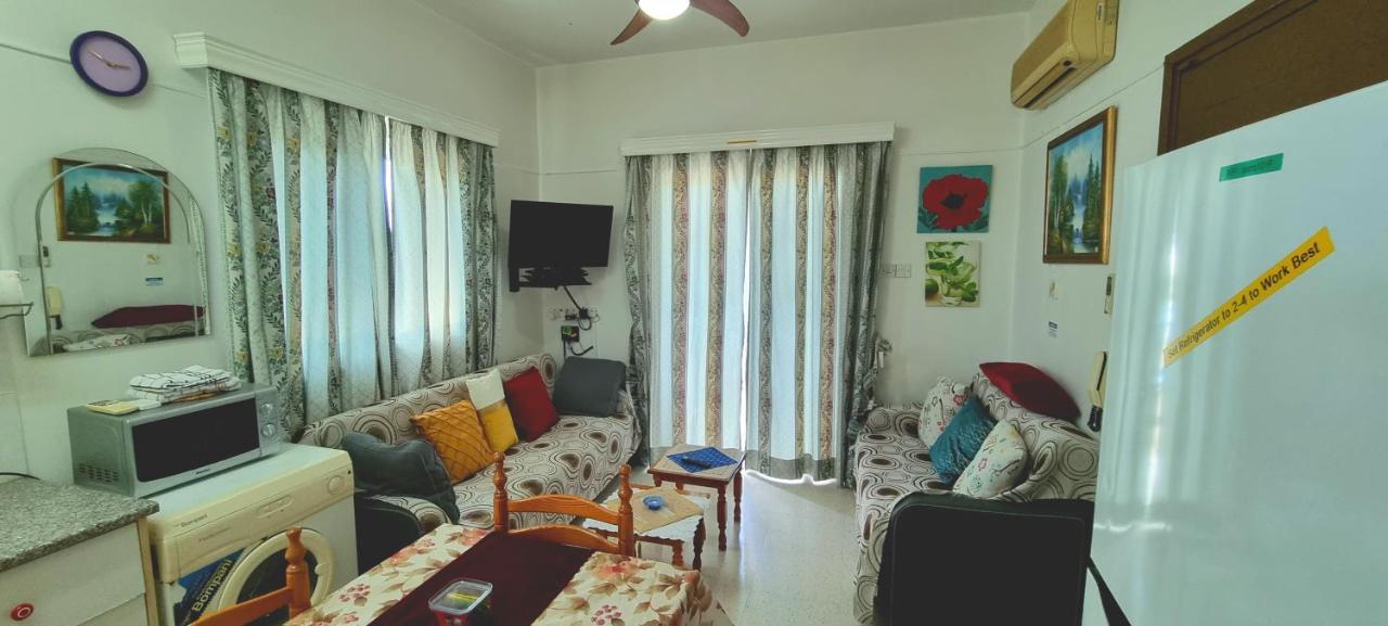 Astrofegia Apartments Near The Sea Agia Marina  Luaran gambar